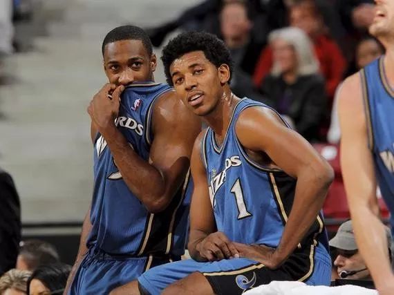 单板滑雪 单板滑雪